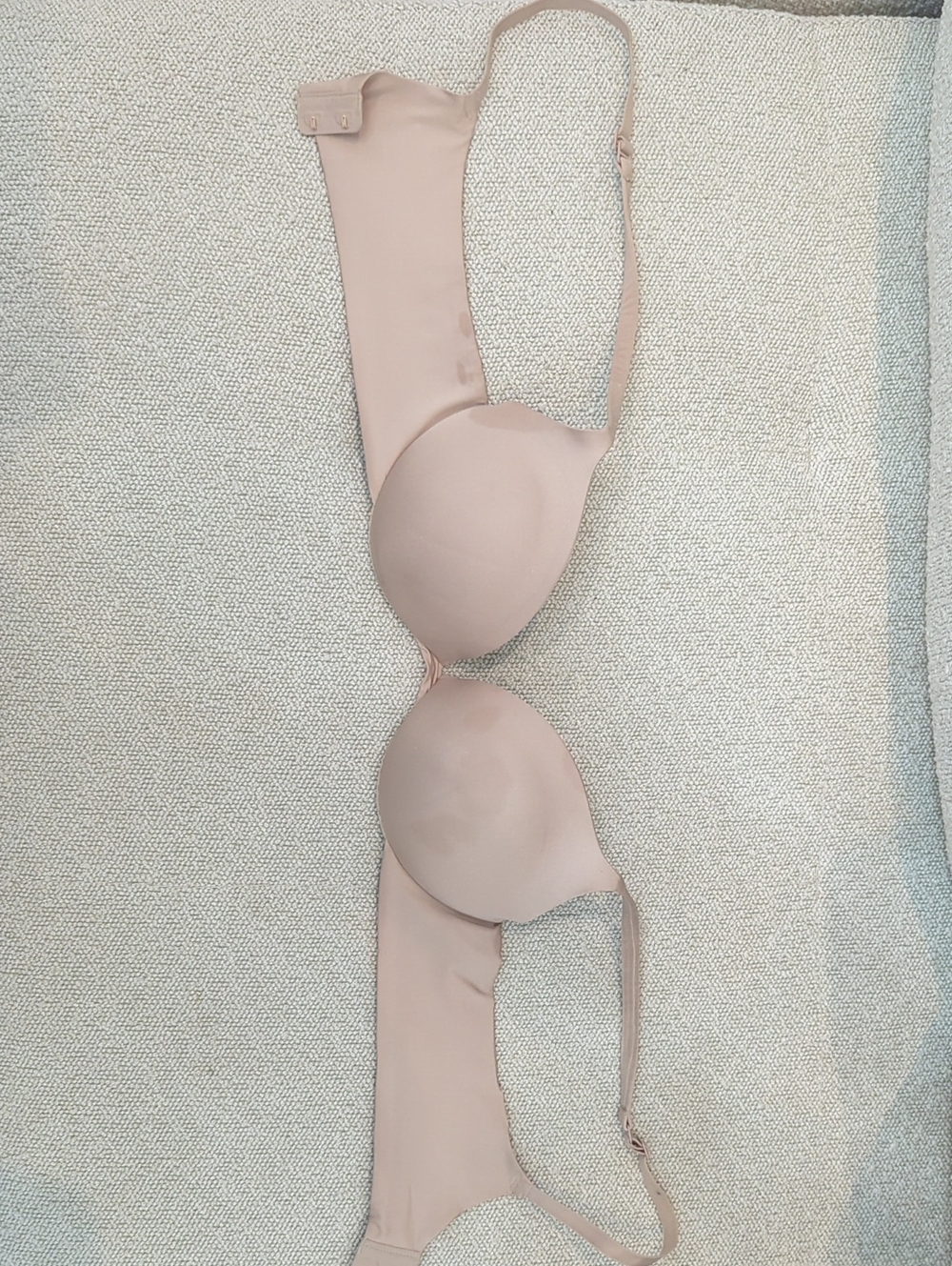 Skims 36A Seamless Nude Bra with Padded Cups